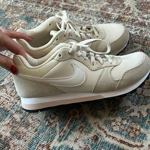 Nike Women’s sneakers